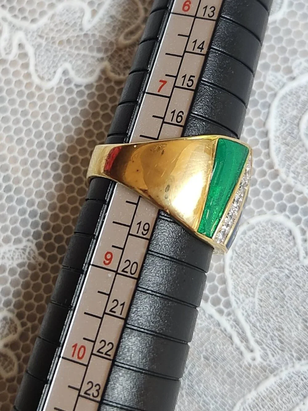 Lot of 11 Estate RINGS - various sizes